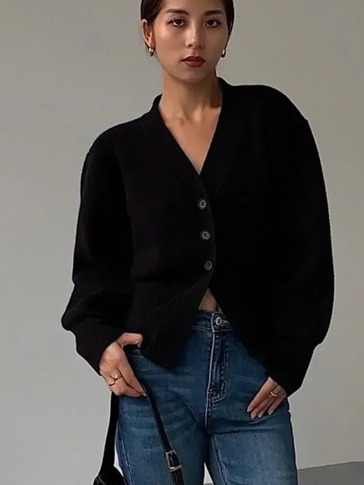Women  V-neck Long Sleeve Casual Long Sleeve Knitted Cardigan