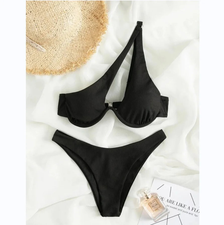 Two Pieces Solid Patchwork Underwire Push Up One Shoulder - Norellé