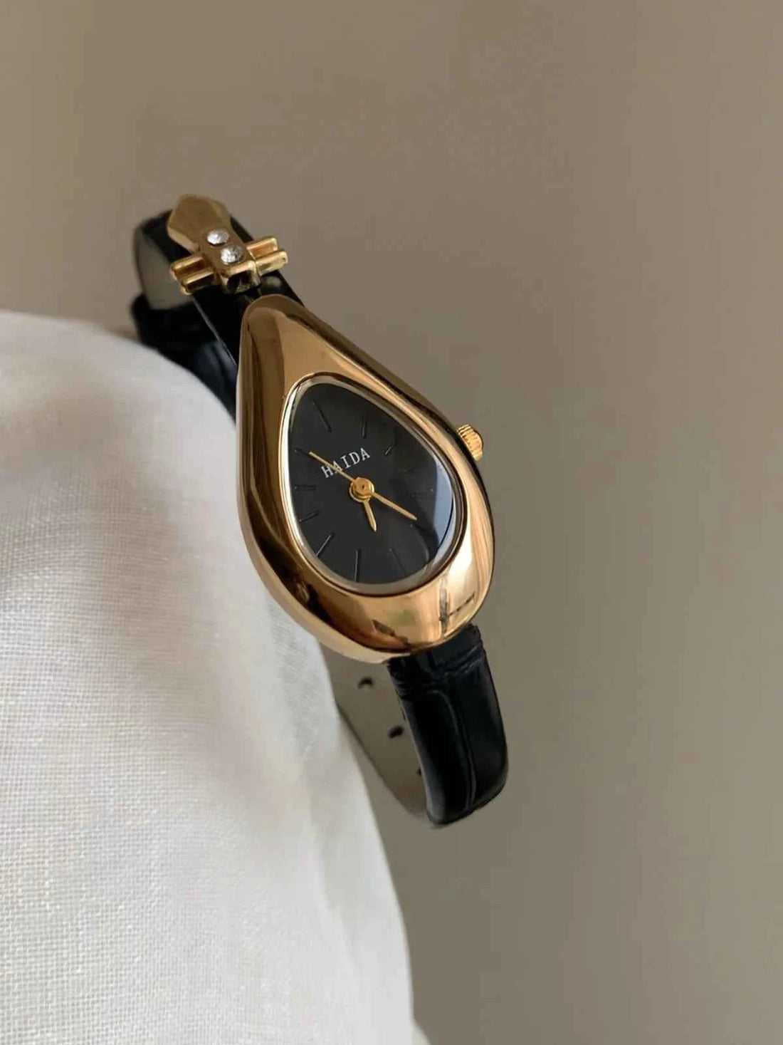 Genuine Leather Women Watch Quartz Vintage Stainless Steel